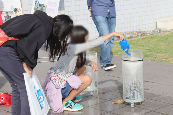 雨量計のしくみ