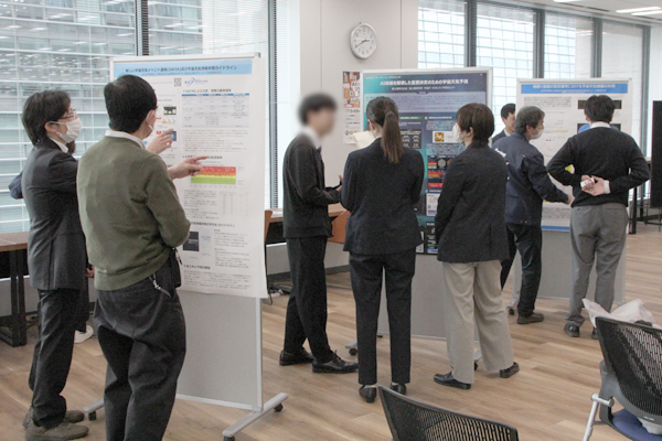 ポスター発表の様子